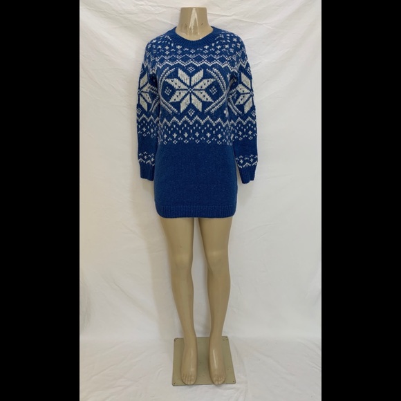 NWOT Ambercrombie & Fitch Size XSP Sweater Dress - Picture 2 of 10